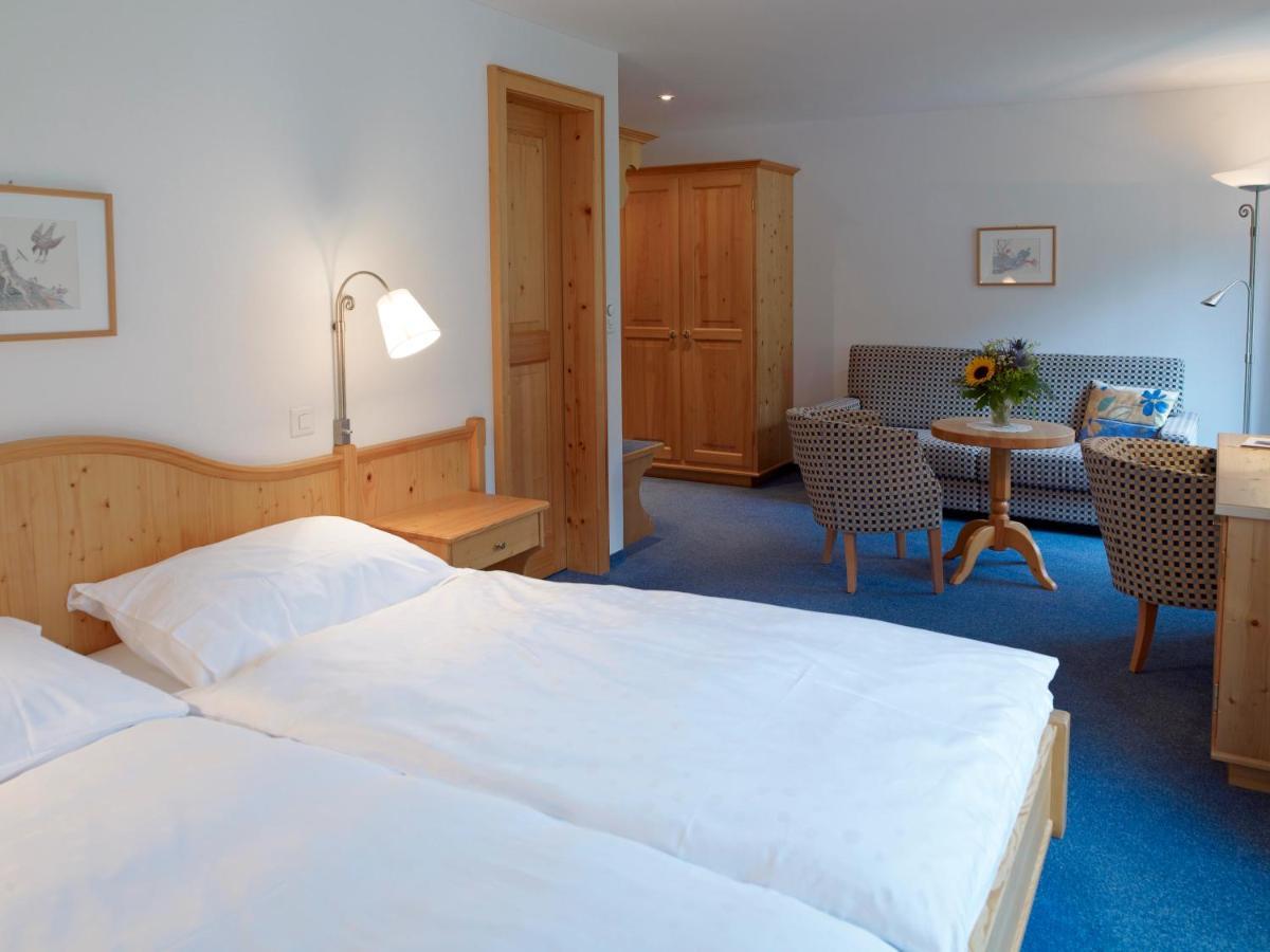 Hotel Alpina Парпан Экстерьер фото