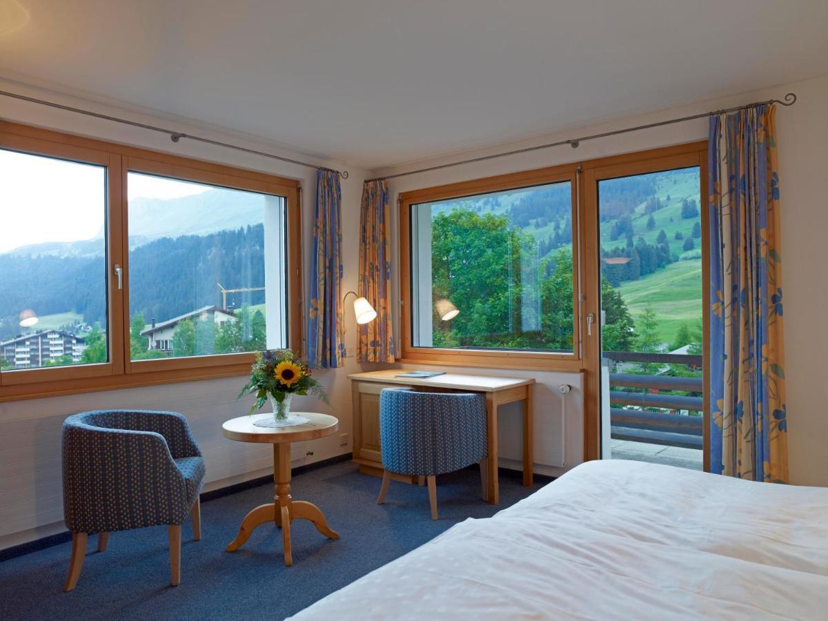 Hotel Alpina Парпан Экстерьер фото